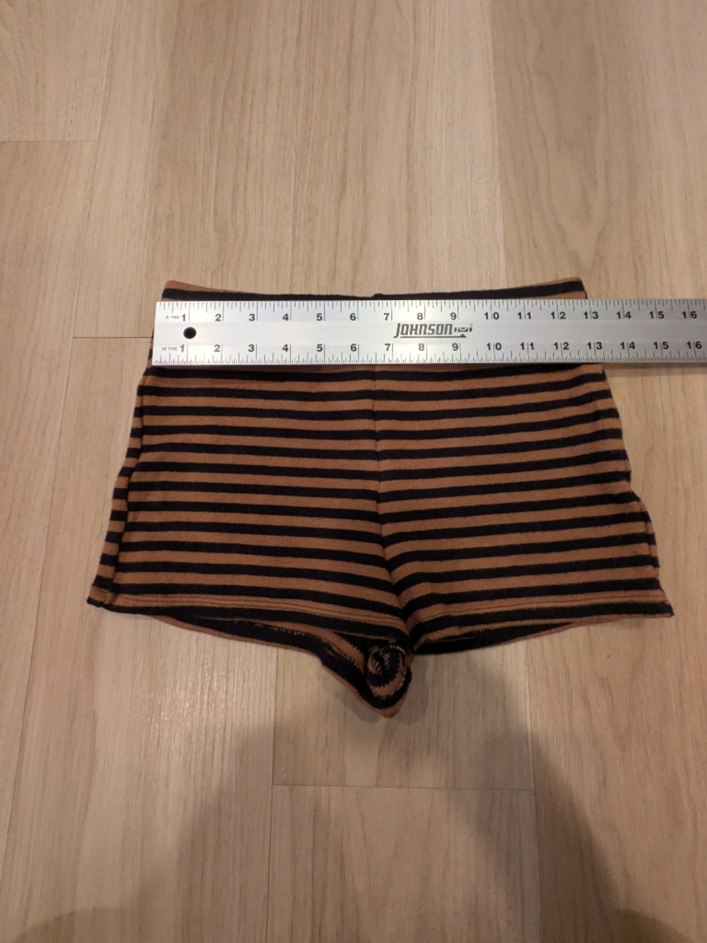 Reformation Striped Long Sleeve Rugby Short Set Size S - Picture 7 of 12
